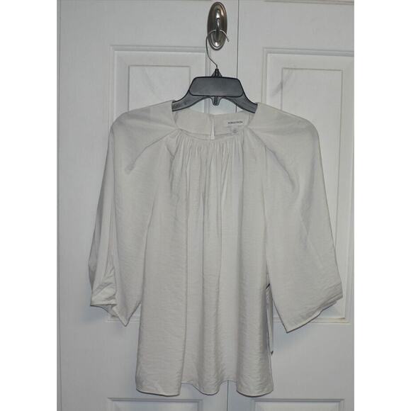 Nordstrom Women's Short Sleeve Pleated Crinkle Top in White Small MSRP $69 - Picture 1 of 4